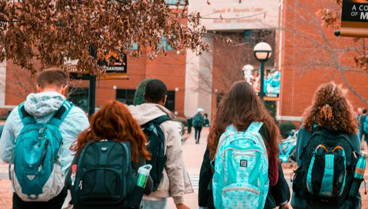 Ritorno amaro per gli studenti italiani - dentrolanotiziabreak.it - 20250904