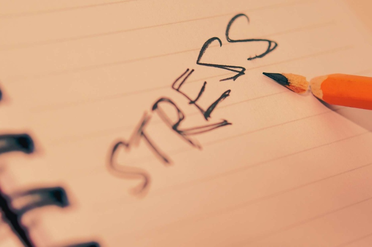 Stress nei giovani, cause e soluzioni