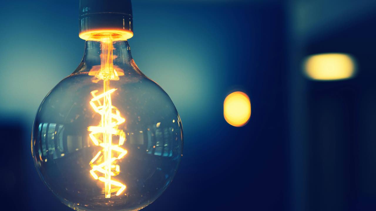 lampadina - luce - bolletta - pexels- dentrolanotiziabreak