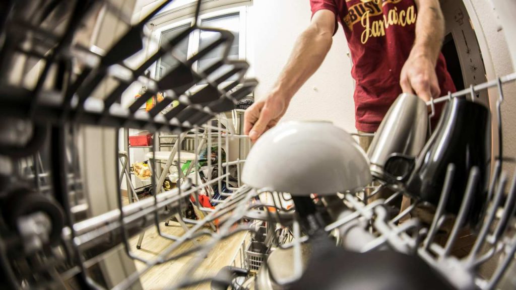 Cucinare in lavastoviglie, la nuova tecnica - dentrolanotiziabreak.it - 20250804