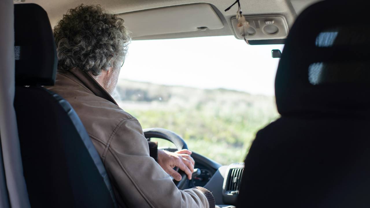 Over 65, cambiano le regole per la patente - dentrolanotiziabreak.it - 20250808