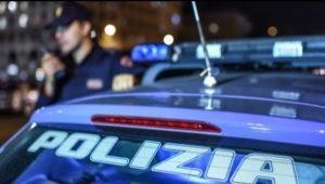 Blitz della Polizia: maxi sequestro cibo scaduto