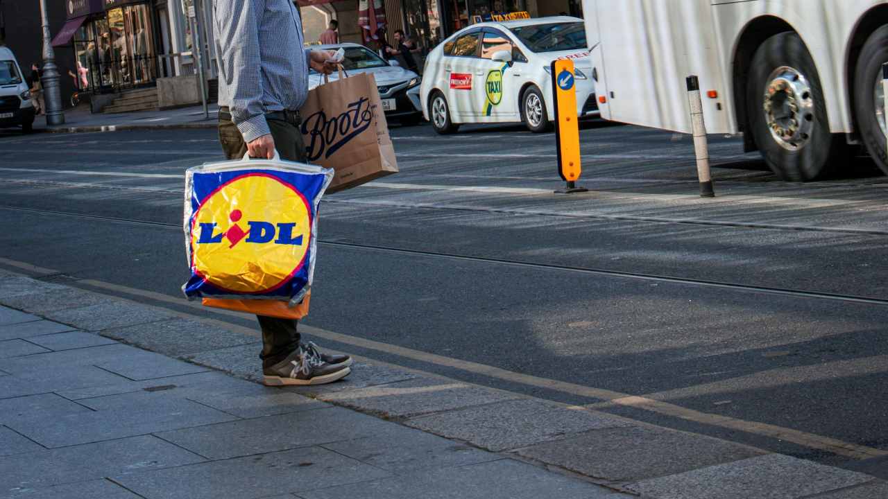 Tutti pazzi per l'offerta di Lidl - dentrolanotiziabreak.it - 20250808