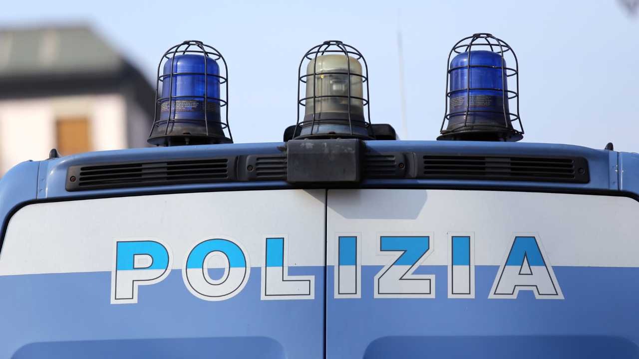 Asti, arrestato cittadino albanese ricercato per traffico internazionale di migranti
