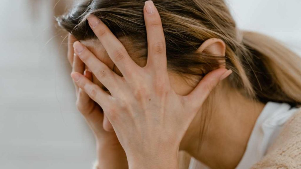 Ragazza disperata
