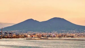Vesuvio vista da lontano