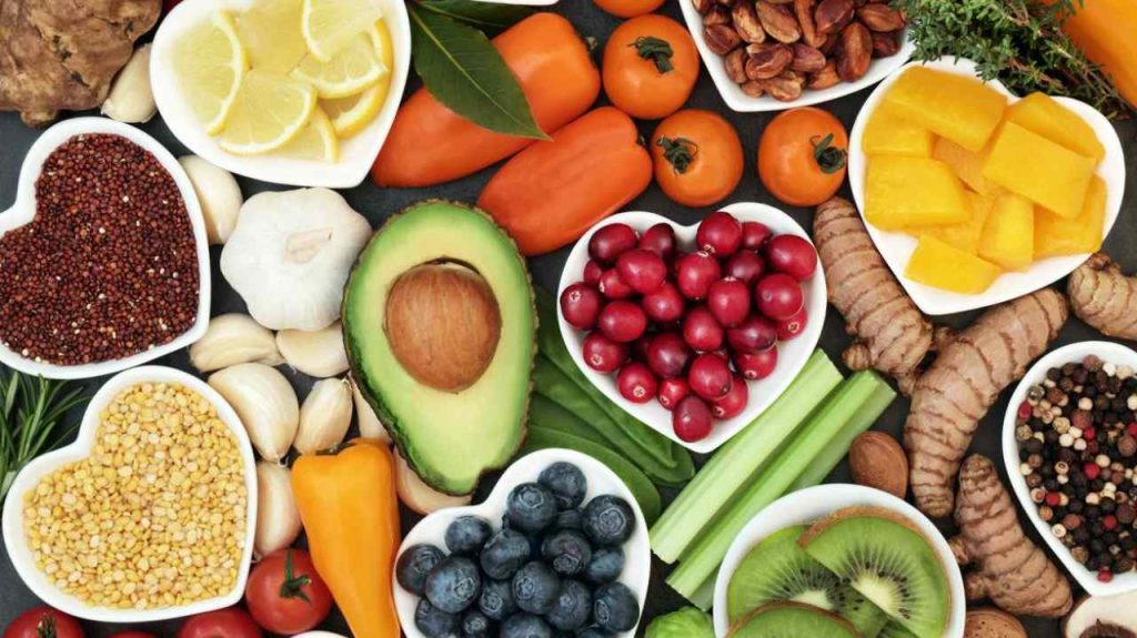 Alimenti che fanno dimagrire (canva) Dentrolanotiziabreak.it