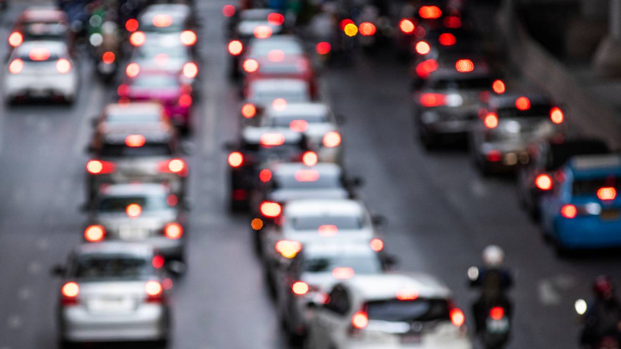 Ingorgo in autostrada, come evitarlo - dentrolanotiziabreak.it - 20250912