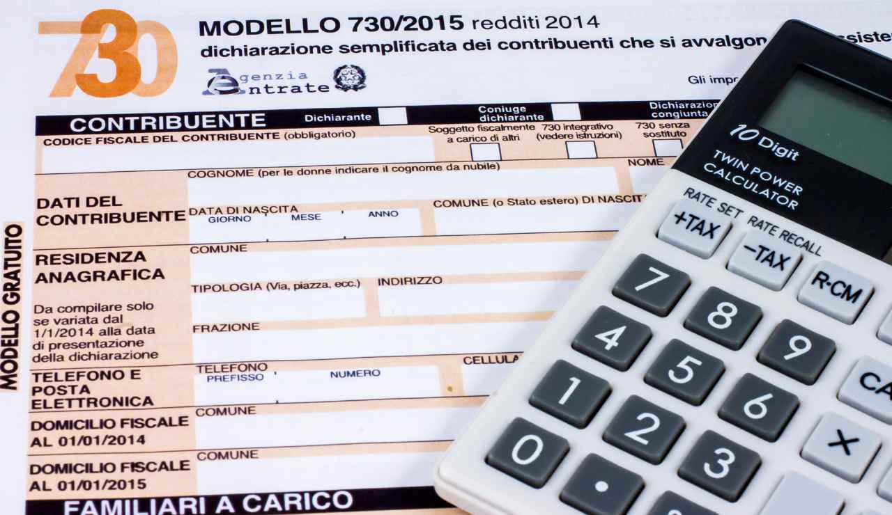 Modello 730 arriva anche il modello Reddito - Dentrolanotiziabreak.it (Fonte foto Canva)