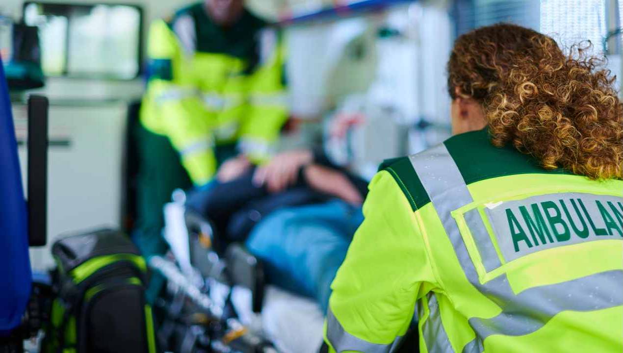 Carmagnola, drammatico incidente sulla statale: sei feriti, 20enne in condizioni gravissime