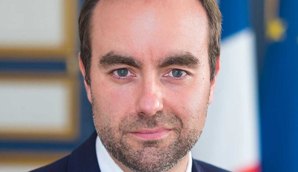 Sebastien-Lecornu-Wikipedia- dentrolanotiziabreak