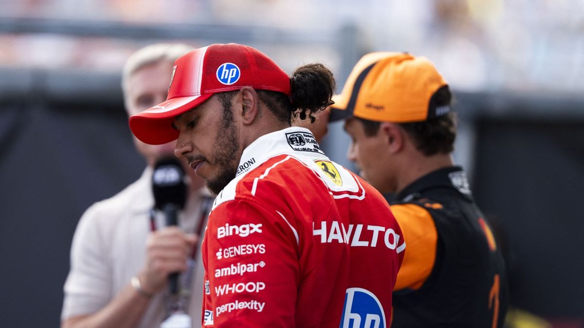 Hamilton penalizzato di tre posizioni al Gp d’Ungheria: “Non ho visto Piastri