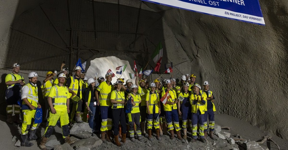 L’ultimo diaframma del tunnel del Brennero è stato abbattuto: Italia e Austria si uniscono sotto le Alpi