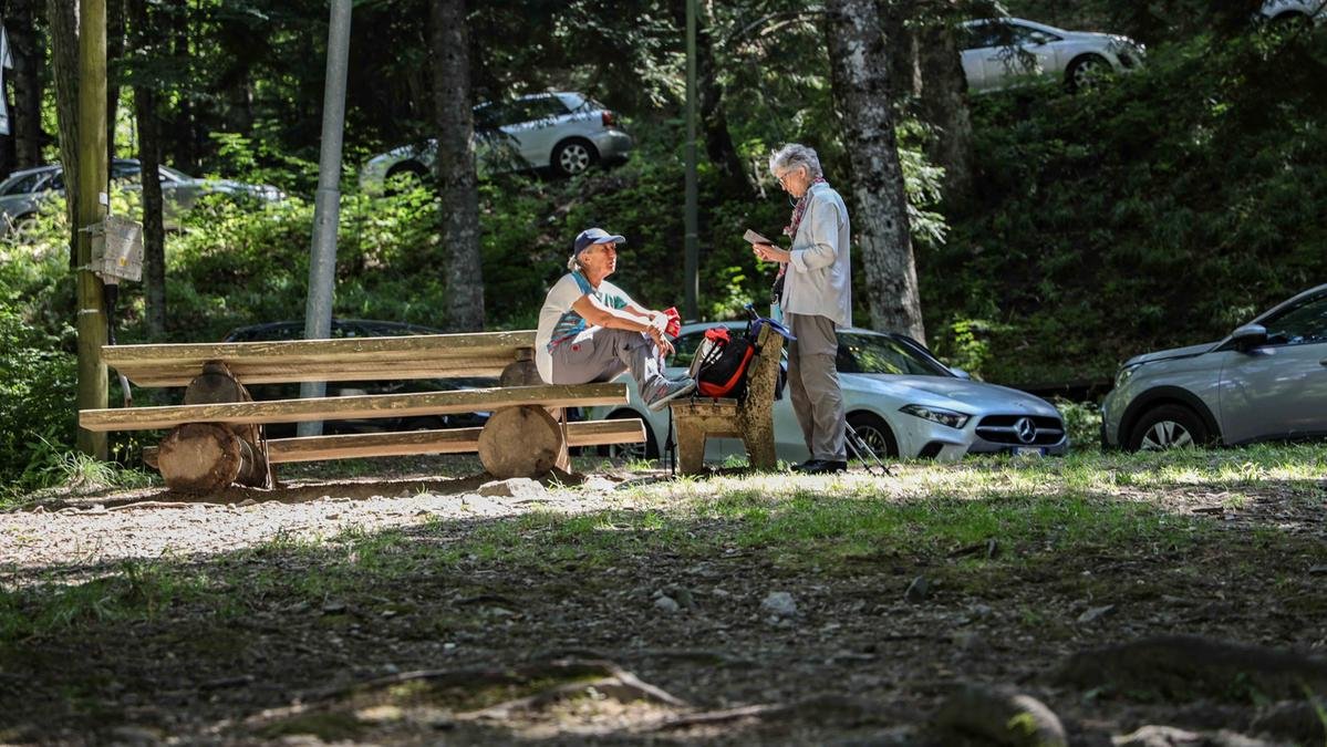 Fuga dal caldo urbano: la montagna diventa meta di scelta per qualità della vita