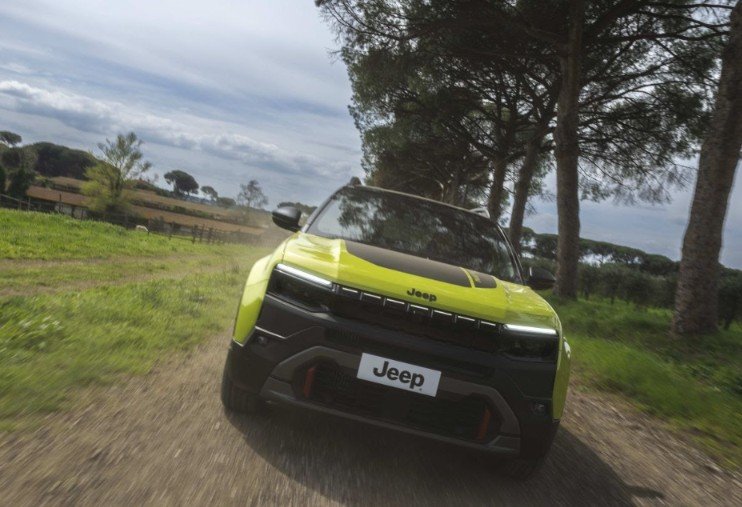 Jeep Avenger si piazza al secondo posto assoluto nel mercato italiano
