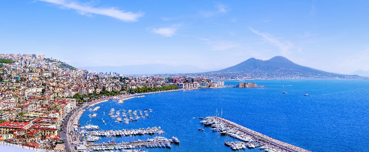Napoli entra nella Top 10 mondiale per il workcation: lavoro e turismo si uniscono