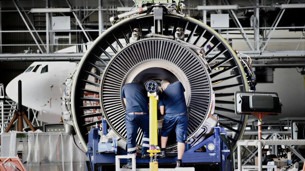 Corso gratuito per tecnici aeronautici a Napoli: 24 posti disponibili